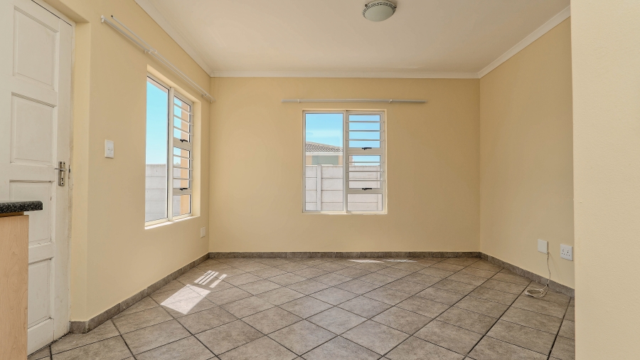 2 Bedroom Property for Sale in Sunset Glen Western Cape